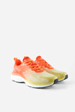 Jackson Active Sepatu Lari Nimbus Orange + Carbon Plate